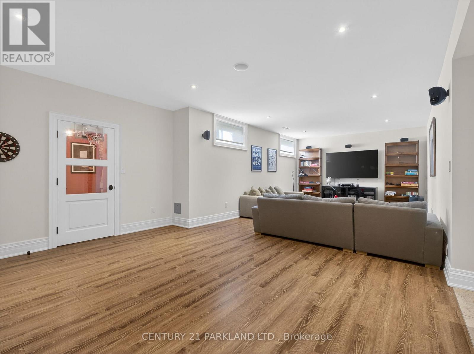 101 Arten Avenue, Richmond Hill (Mill Pond), Ontario  L4C 9Y3 - Photo 34 - N12875286