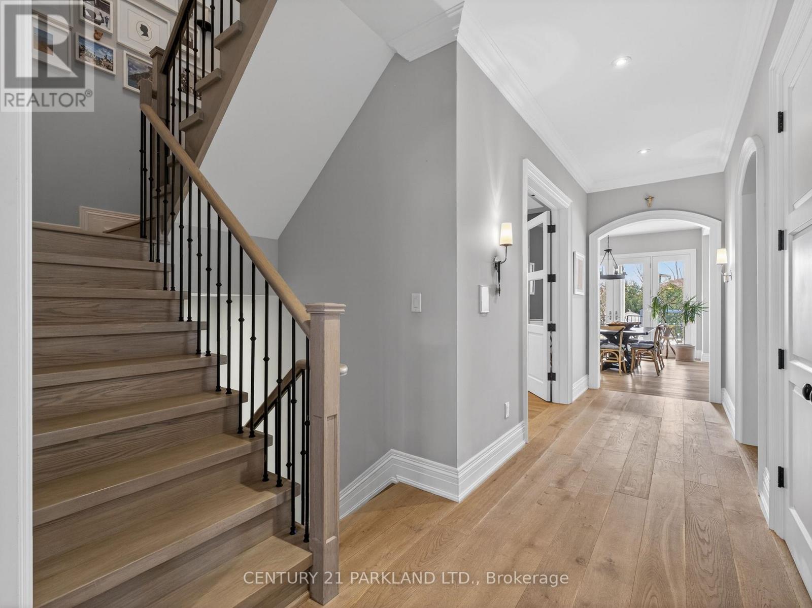 101 Arten Avenue, Richmond Hill (Mill Pond), Ontario  L4C 9Y3 - Photo 5 - N12875286