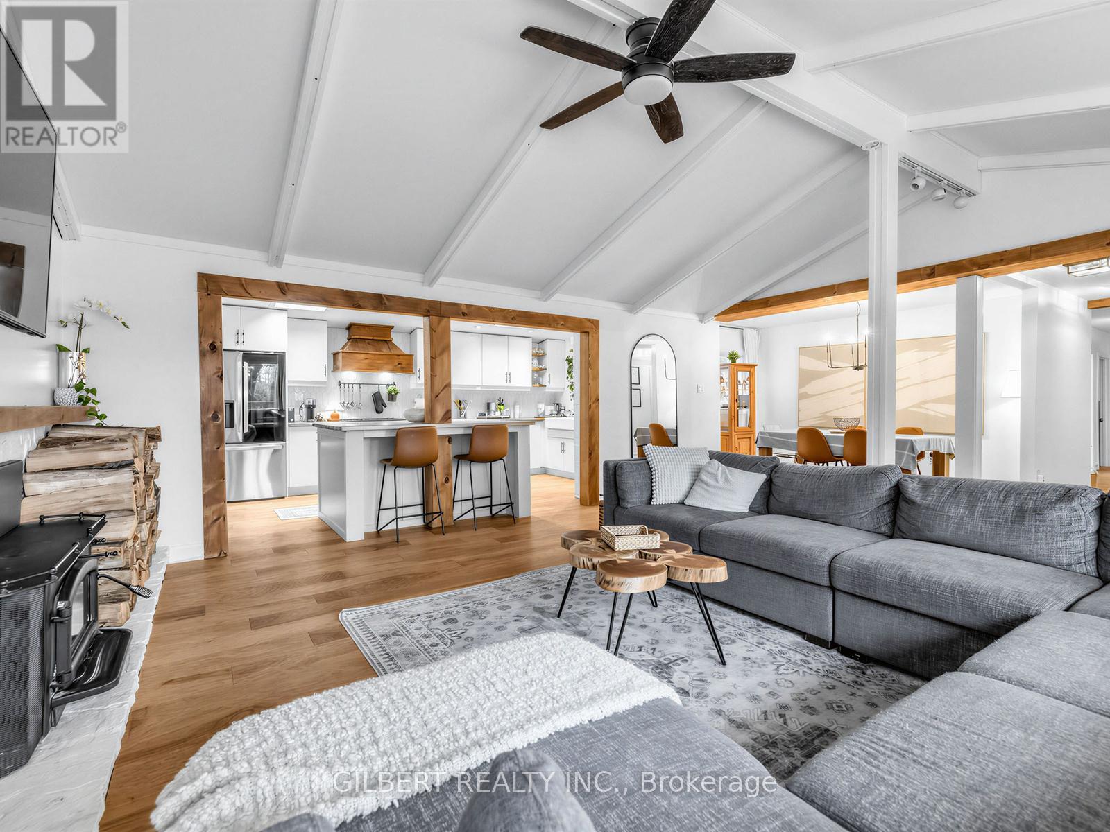 313 Winnifred Drive, Georgina (Keswick South), Ontario  L4P 3B4 - Photo 13 - N12875290