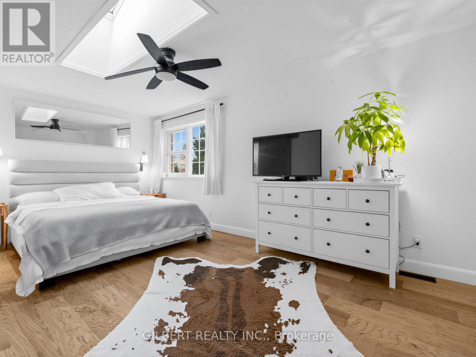 313 Winnifred Drive, Georgina (Keswick South), Ontario  L4P 3B4 - Photo 17 - N12875290