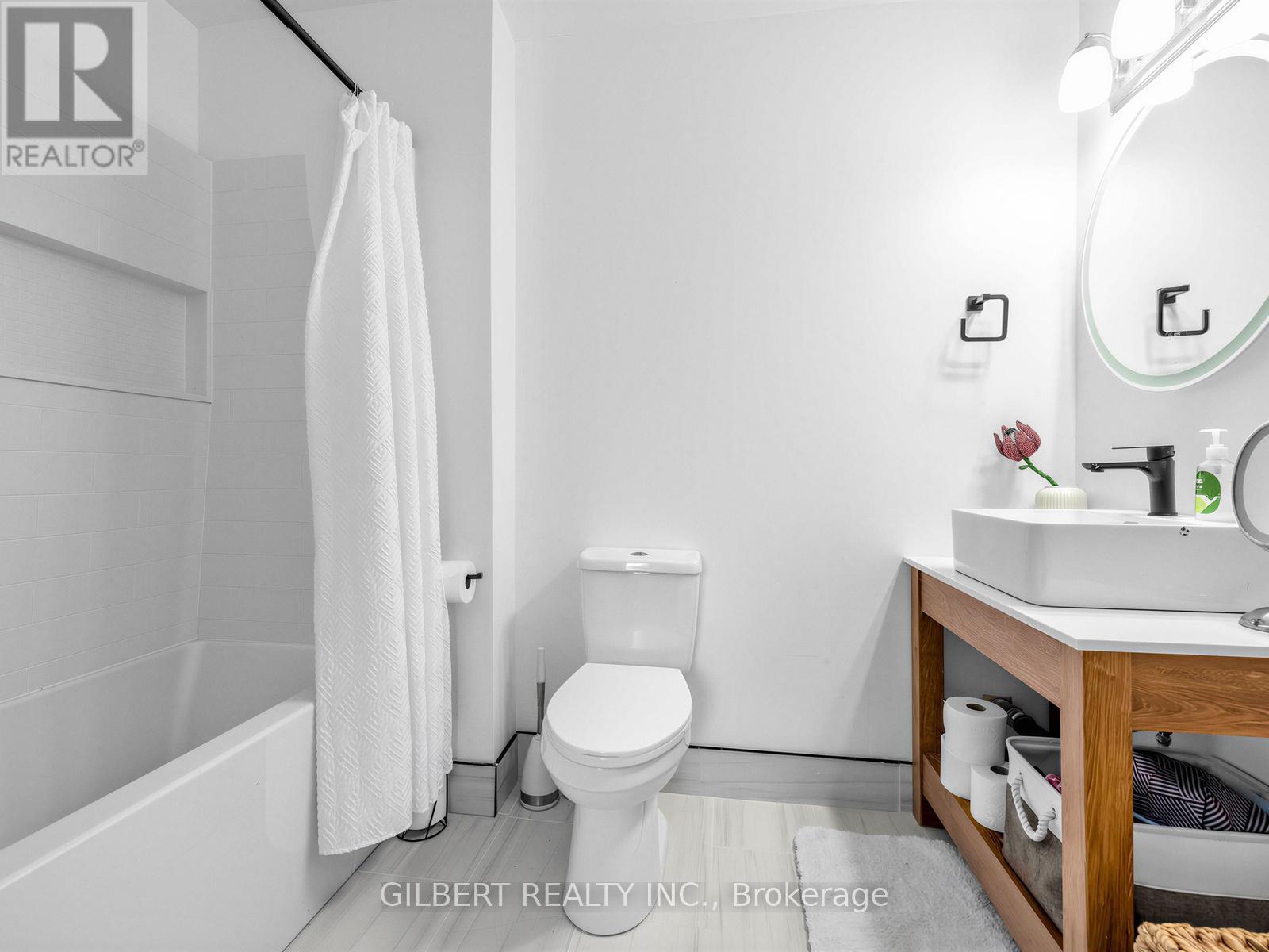 313 Winnifred Drive, Georgina (Keswick South), Ontario  L4P 3B4 - Photo 20 - N12875290