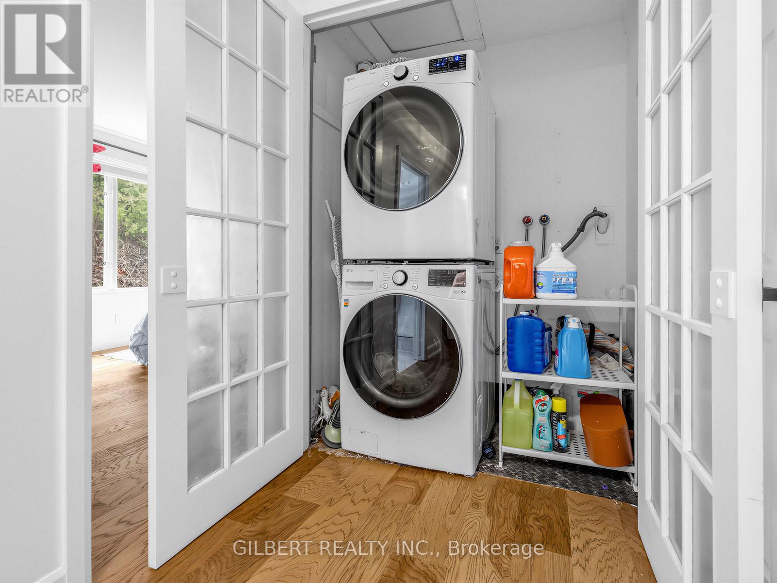 313 Winnifred Drive, Georgina (Keswick South), Ontario  L4P 3B4 - Photo 25 - N12875290