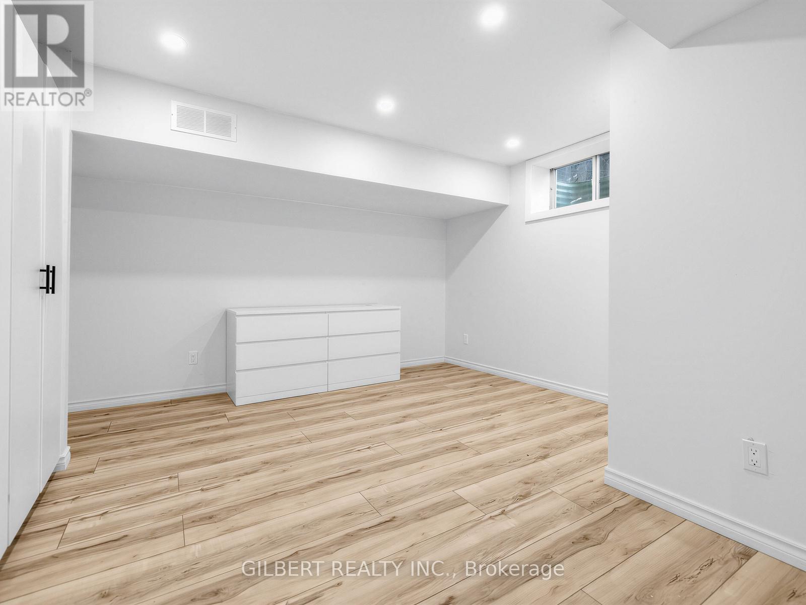 313 Winnifred Drive, Georgina (Keswick South), Ontario  L4P 3B4 - Photo 27 - N12875290