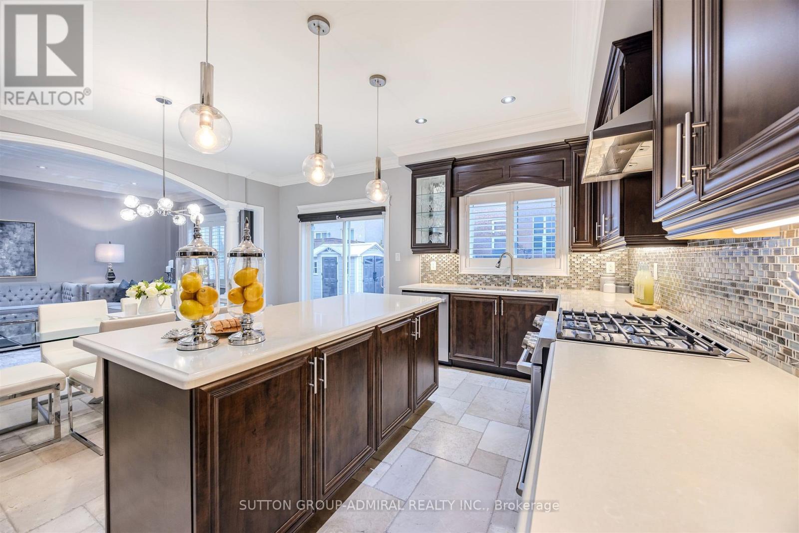 59 Aidan Drive, Vaughan (Vellore Village), Ontario  L4H 0C4 - Photo 13 - N12875312