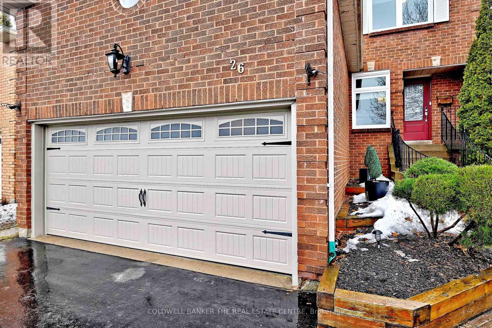 26 Sherie Drive, Georgina, Ontario  L4P 3R3 - Photo 2 - N12875412