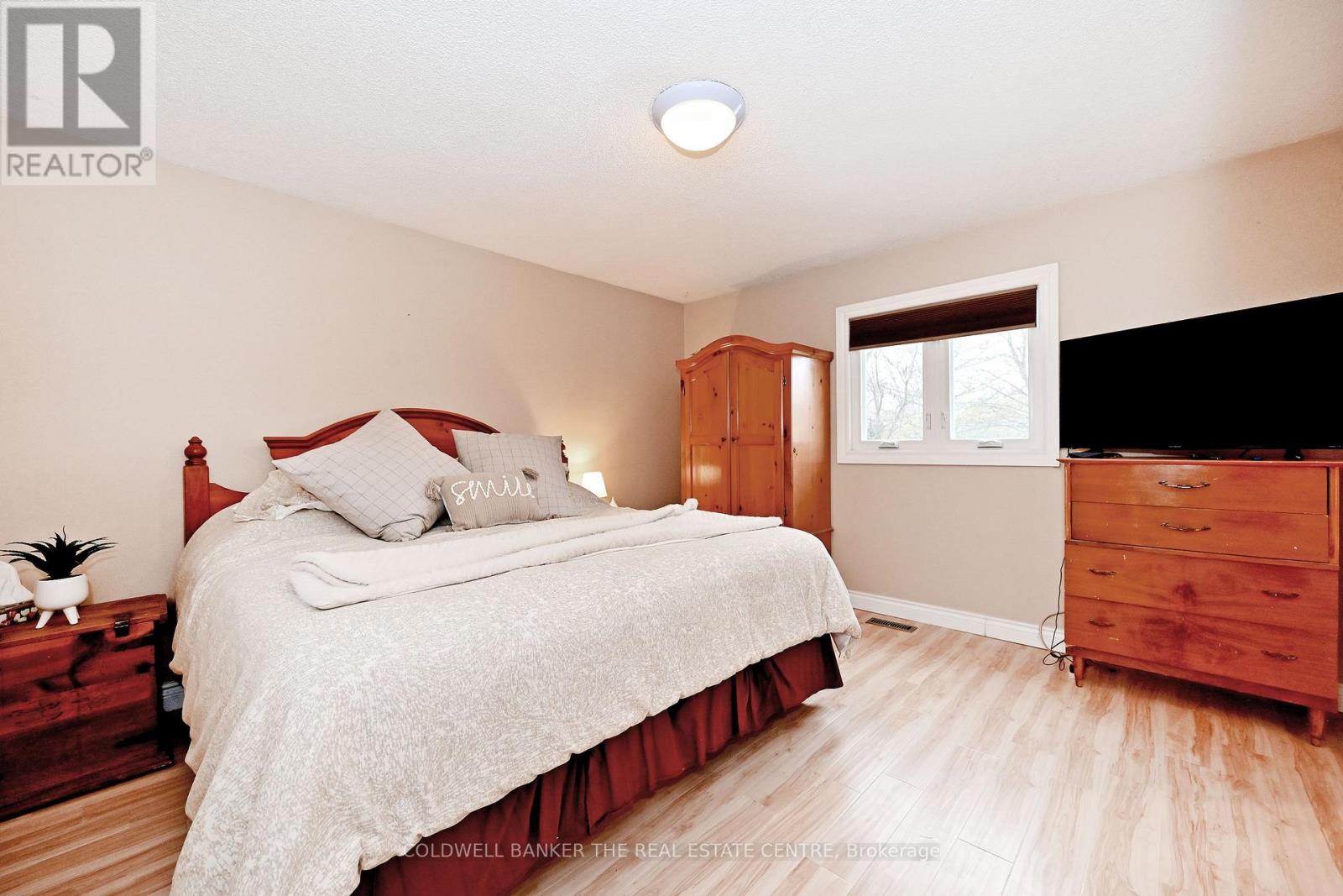 26 Sherie Drive, Georgina, Ontario  L4P 3R3 - Photo 25 - N12875412