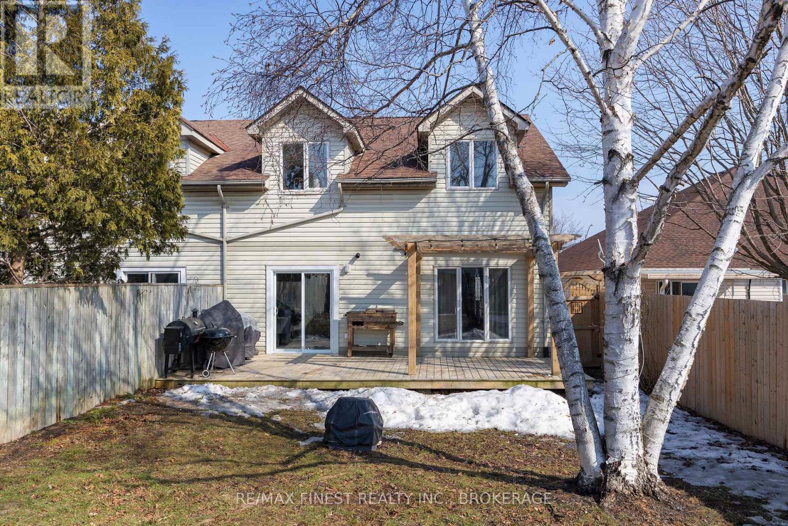 1055 Springfield Drive, Kingston, Ontario  K7M 8V6 - Photo 10 - X12875498