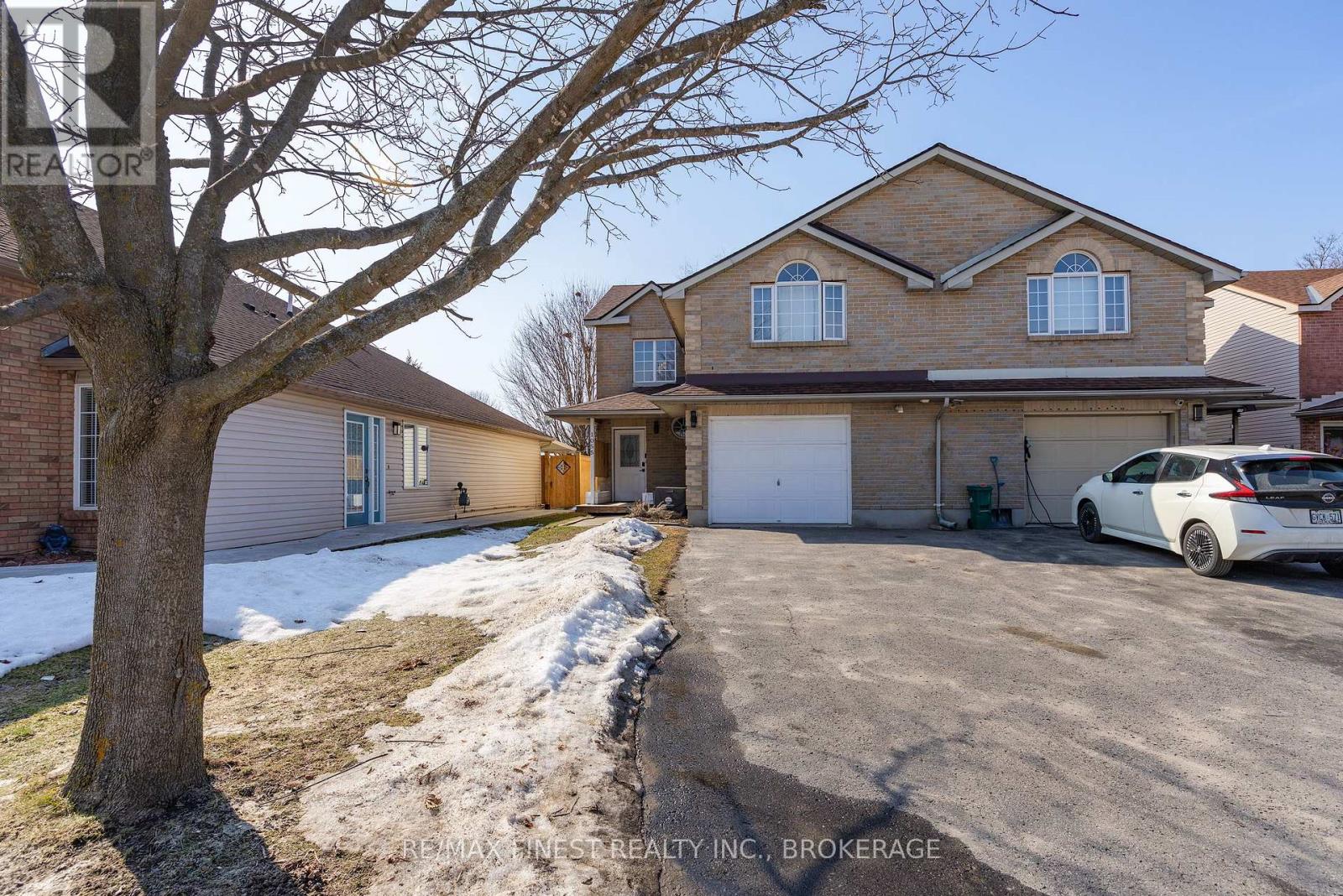 1055 Springfield Drive, Kingston, Ontario  K7M 8V6 - Photo 2 - X12875498