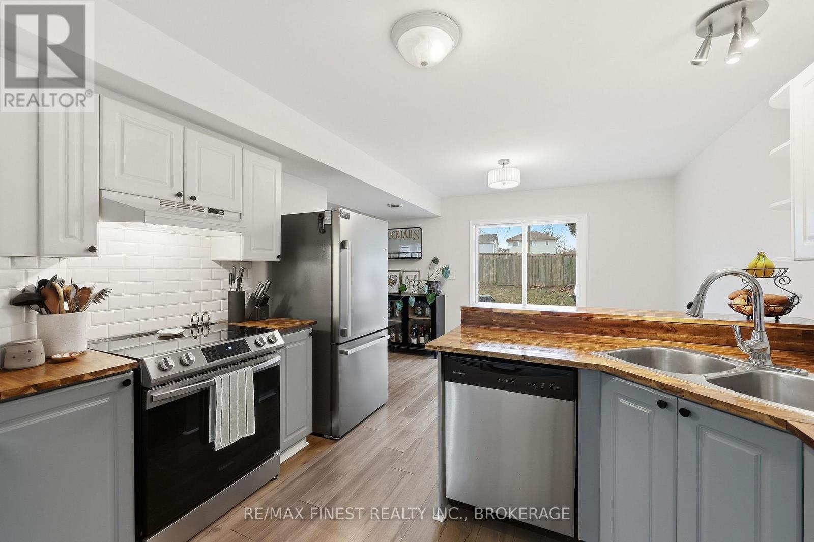 1055 Springfield Drive, Kingston, Ontario  K7M 8V6 - Photo 24 - X12875498