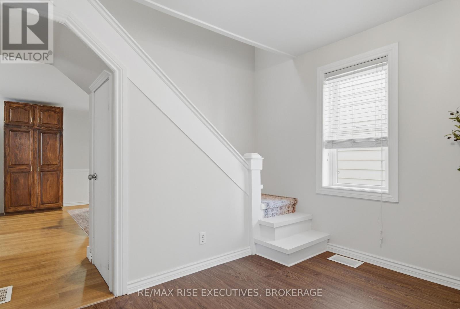 6 Leopold Street, Quinte West, Ontario  K8V 2J9 - Photo 16 - X12875632