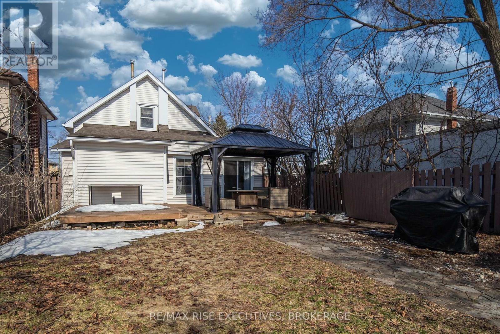 6 Leopold Street, Quinte West, Ontario  K8V 2J9 - Photo 30 - X12875632