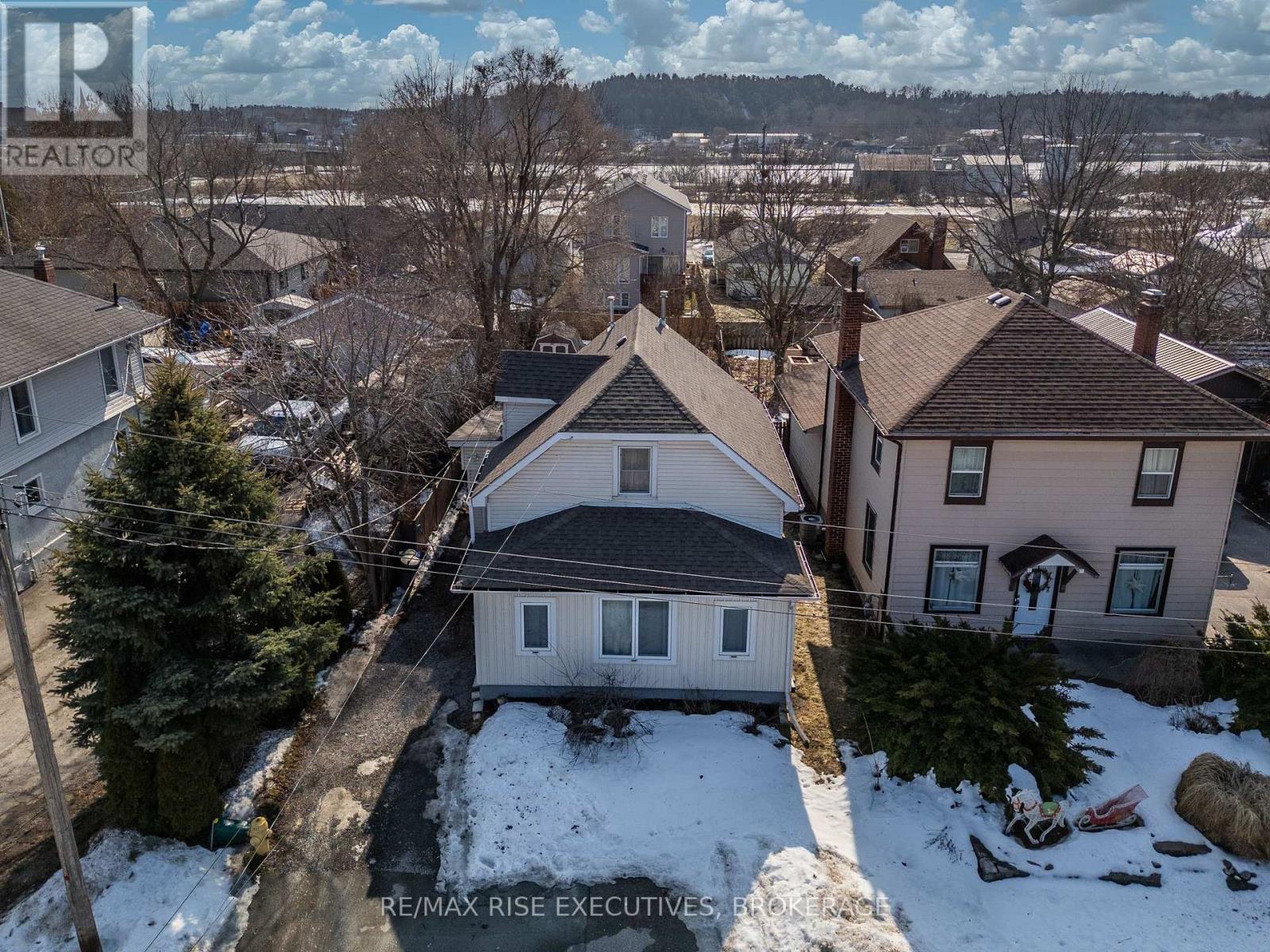 6 Leopold Street, Quinte West, Ontario  K8V 2J9 - Photo 36 - X12875632