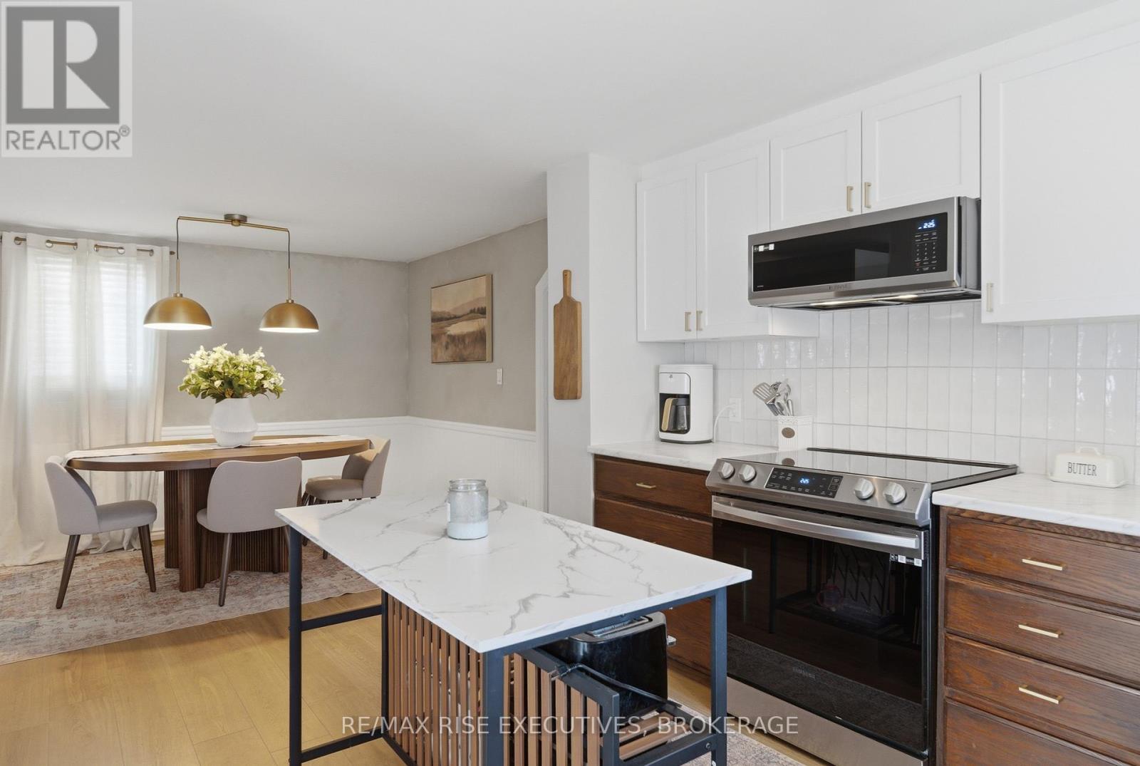 6 Leopold Street, Quinte West, Ontario  K8V 2J9 - Photo 6 - X12875632