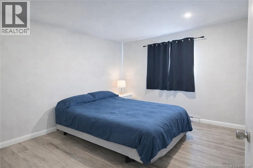 894 Principale Street, Beresford, New Brunswick  E8K 2G8 - Photo 8 - NB133320