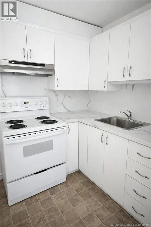 894 Principale Street, Beresford, New Brunswick  E8K 2G8 - Photo 16 - NB133320