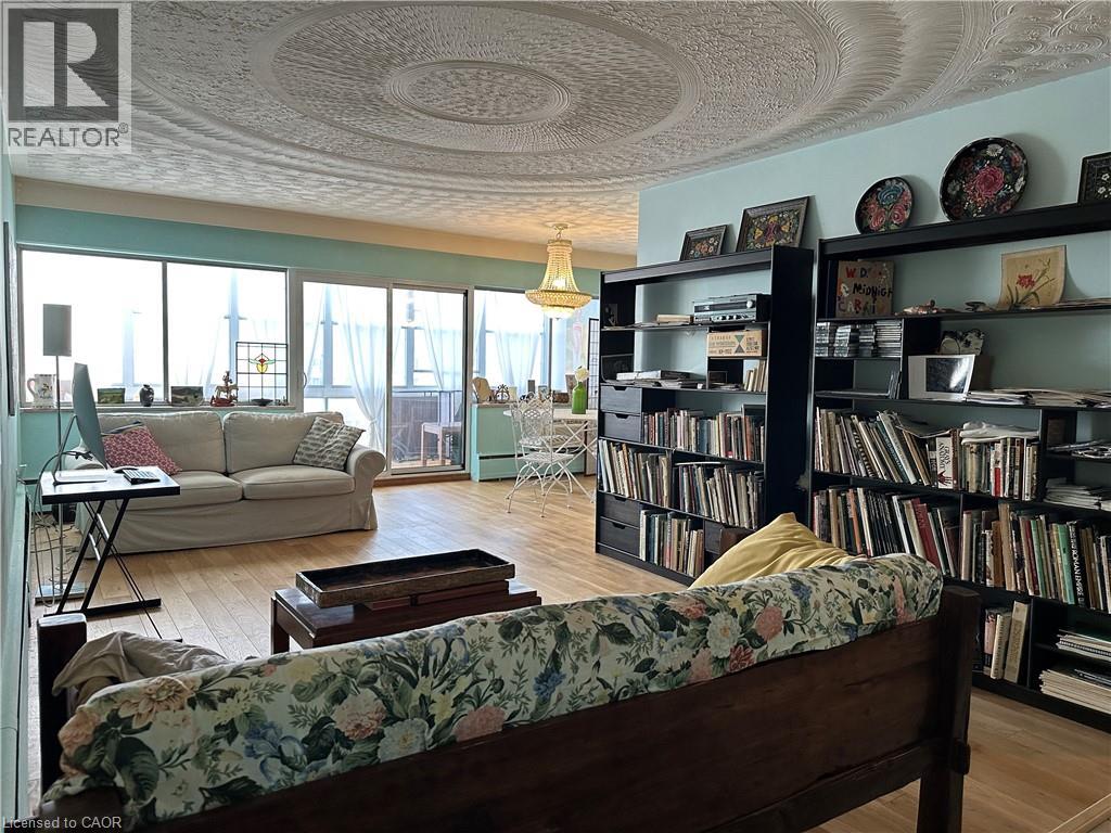 45 Westmount Road N Unit# 703, Waterloo, Ontario  N2L 2R3 - Photo 16 - 40810782