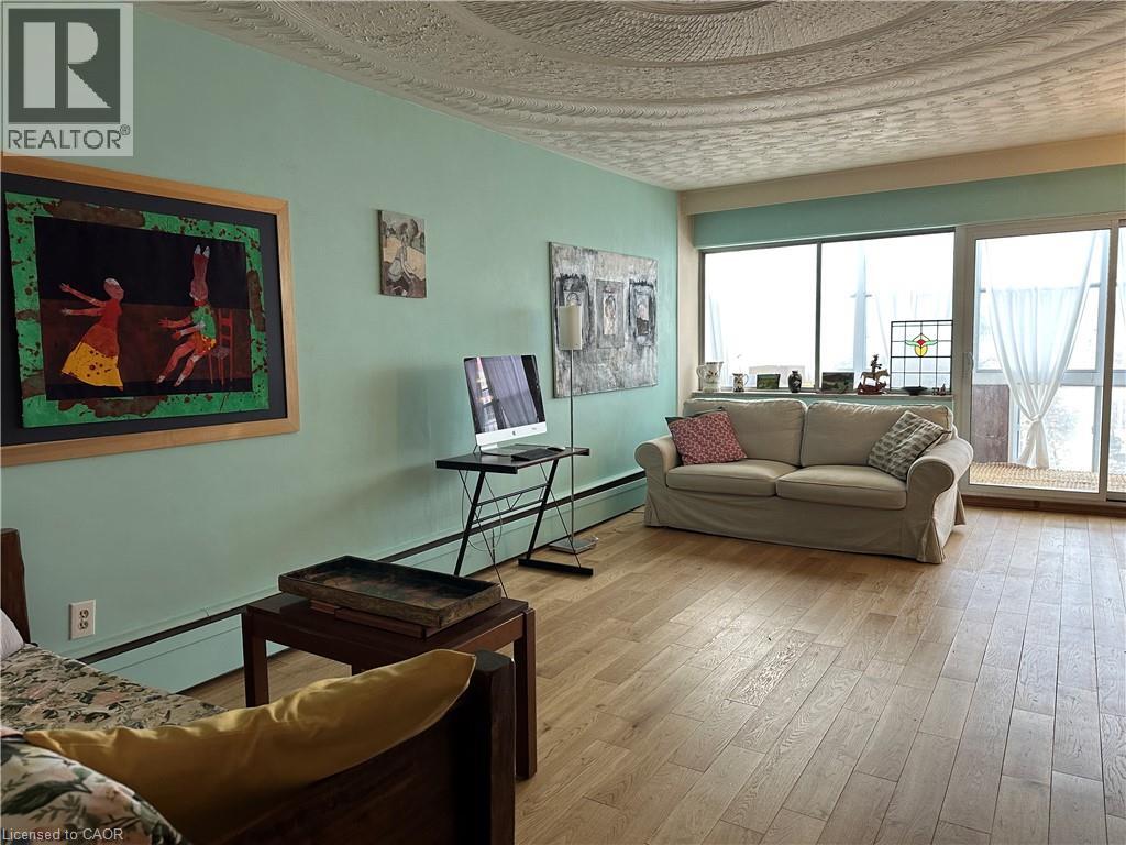 45 Westmount Road N Unit# 703, Waterloo, Ontario  N2L 2R3 - Photo 19 - 40810782