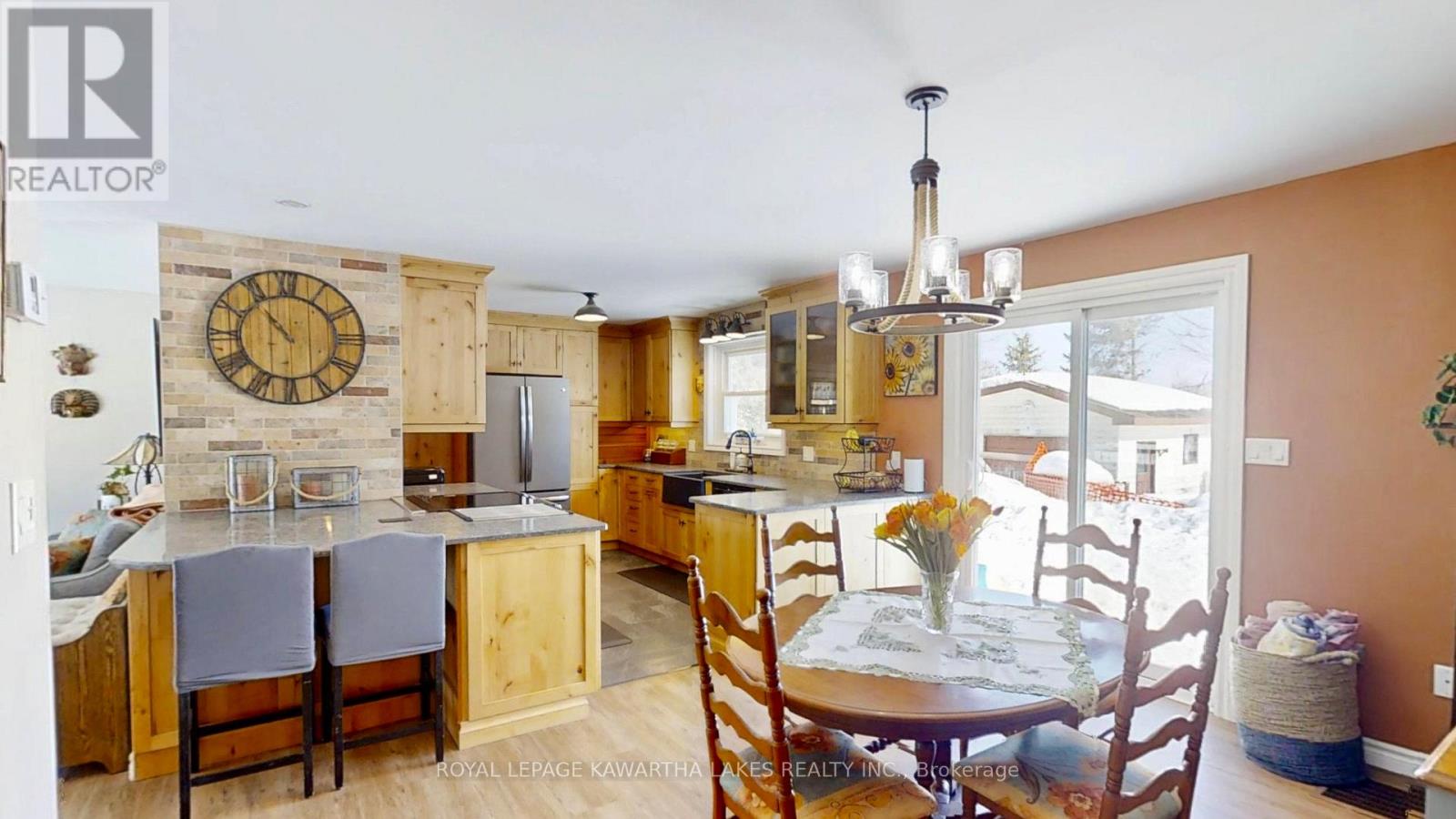 532 Fenel Road, Kawartha Lakes, Ontario  K0M 2T0 - Photo 14 - X12875238