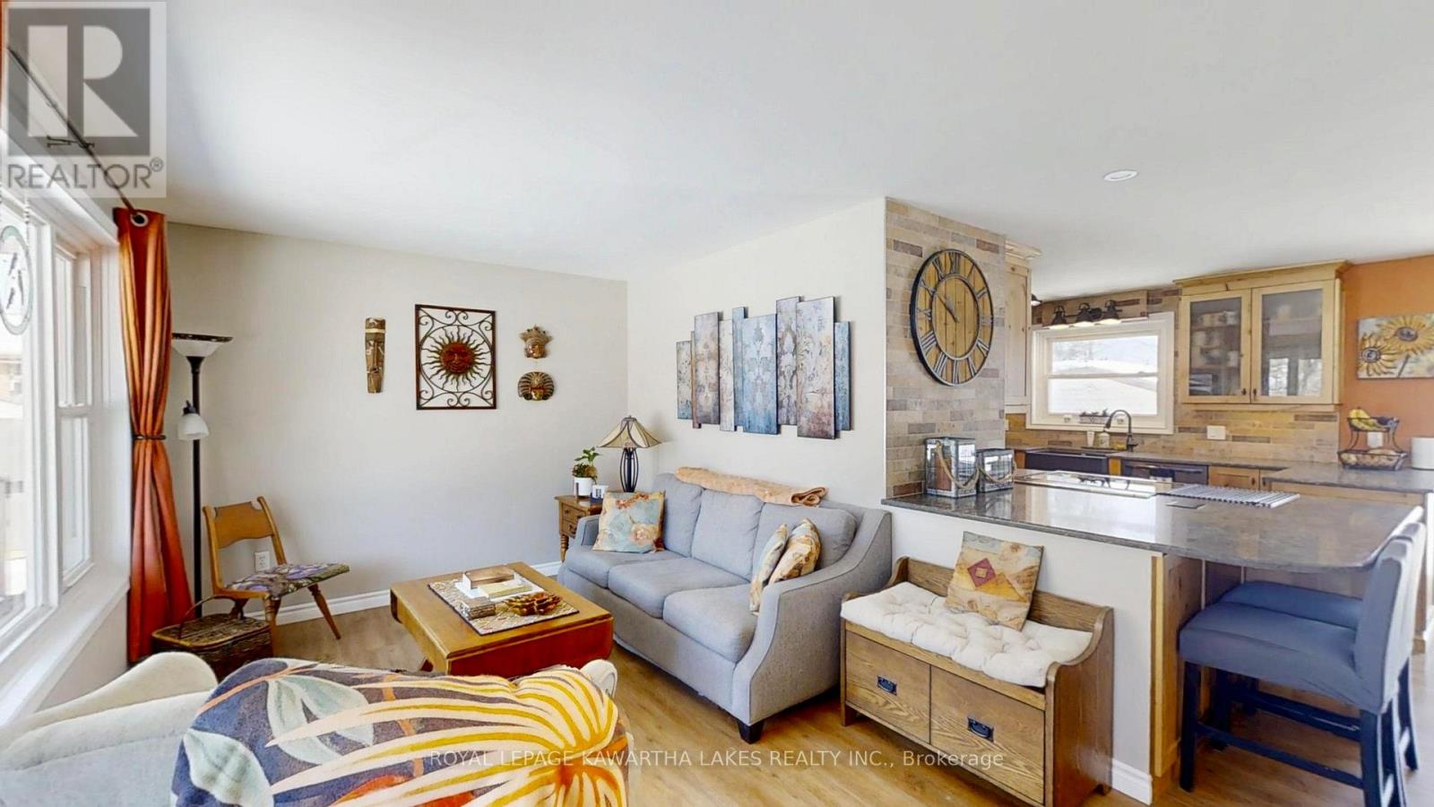 532 Fenel Road, Kawartha Lakes, Ontario  K0M 2T0 - Photo 5 - X12875238