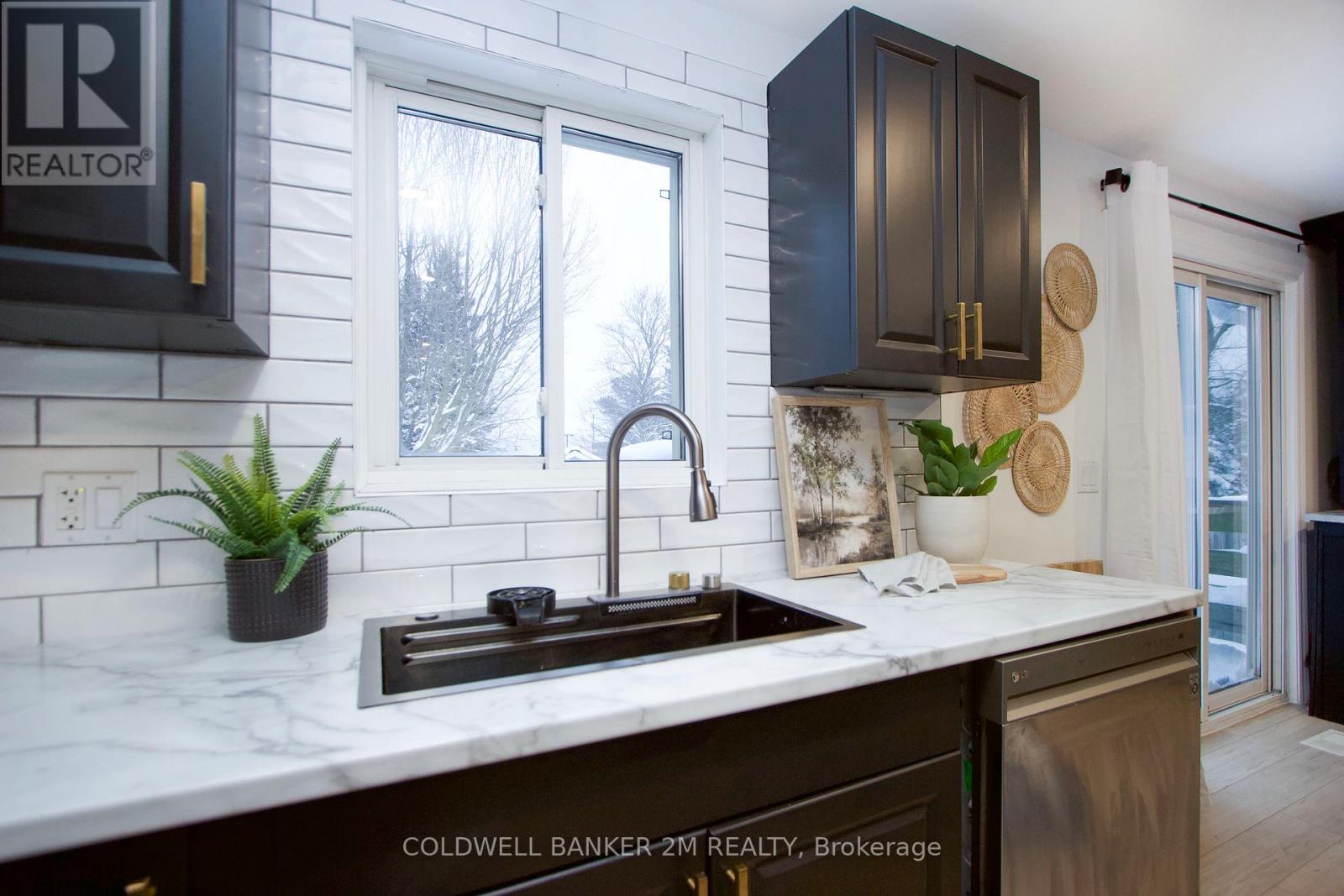 812 Burnham Street, Cobourg, Ontario  K9A 2X7 - Photo 13 - X12875248