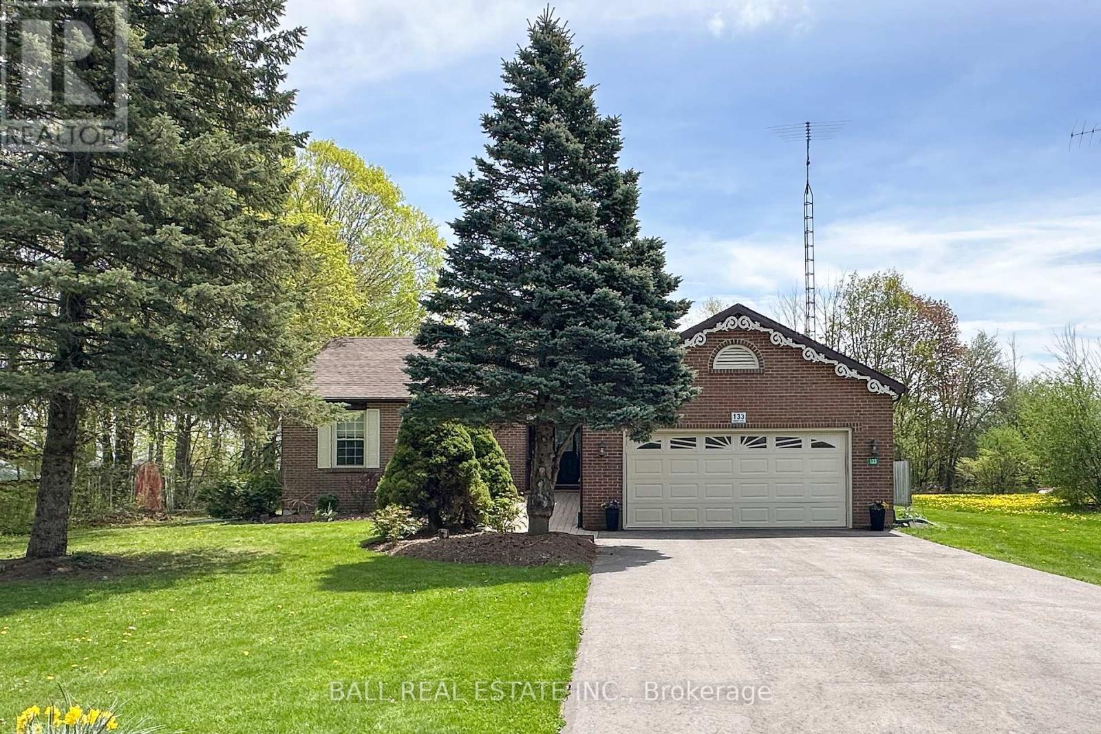 133 ROBMAR CRESCENT, Kawartha Lakes, Ontario