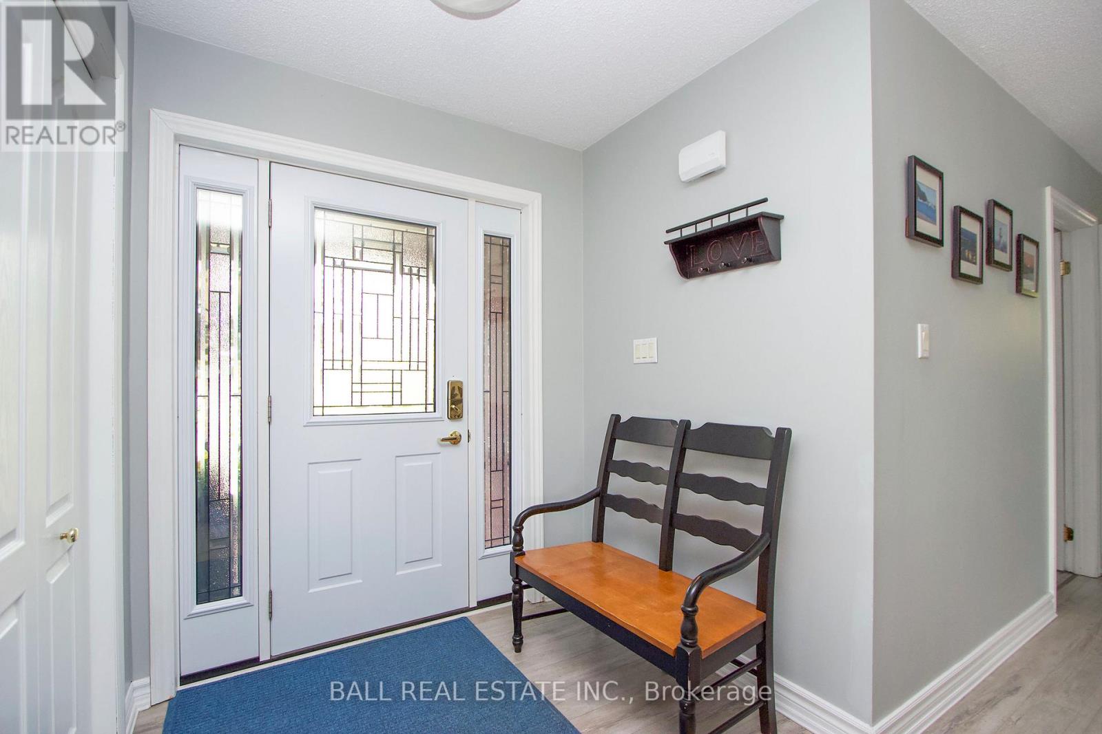 133 Robmar Crescent, Kawartha Lakes, Ontario  K0M 1J0 - Photo 4 - X12875514