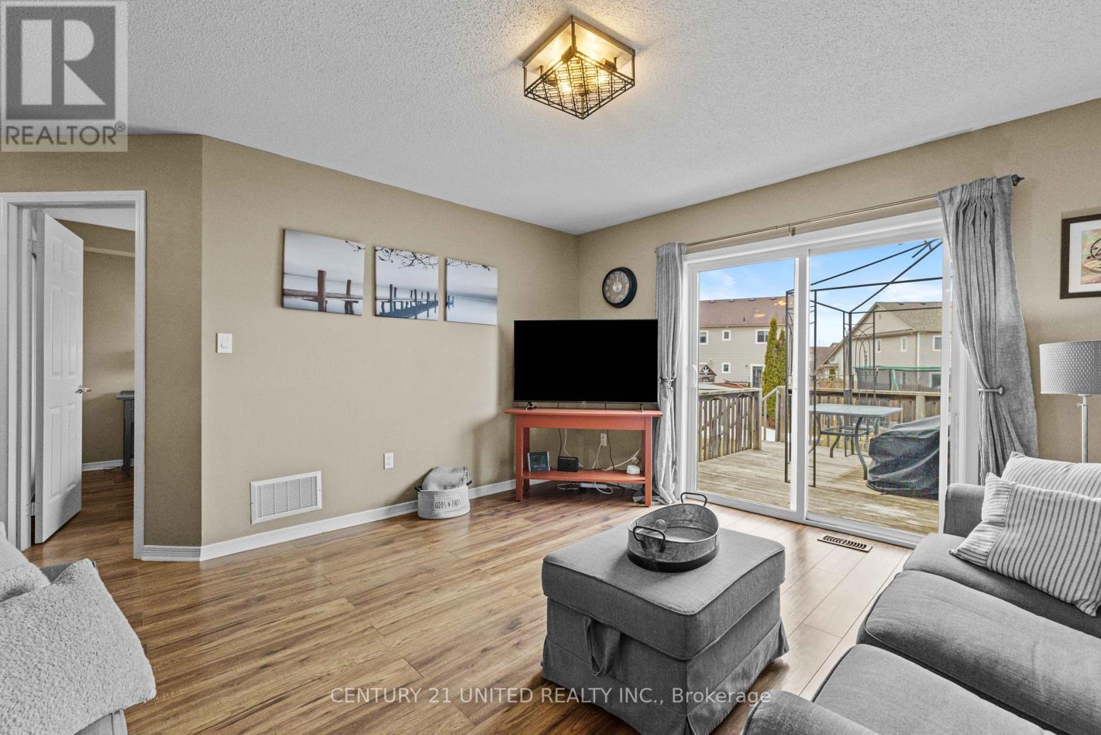 617 Tully Crescent, Peterborough, Ontario  K9K 0B1 - Photo 11 - X12875676