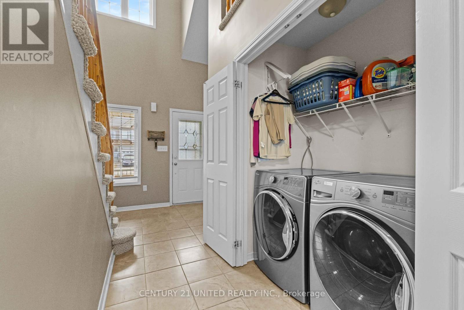 617 Tully Crescent, Peterborough, Ontario  K9K 0B1 - Photo 4 - X12875676