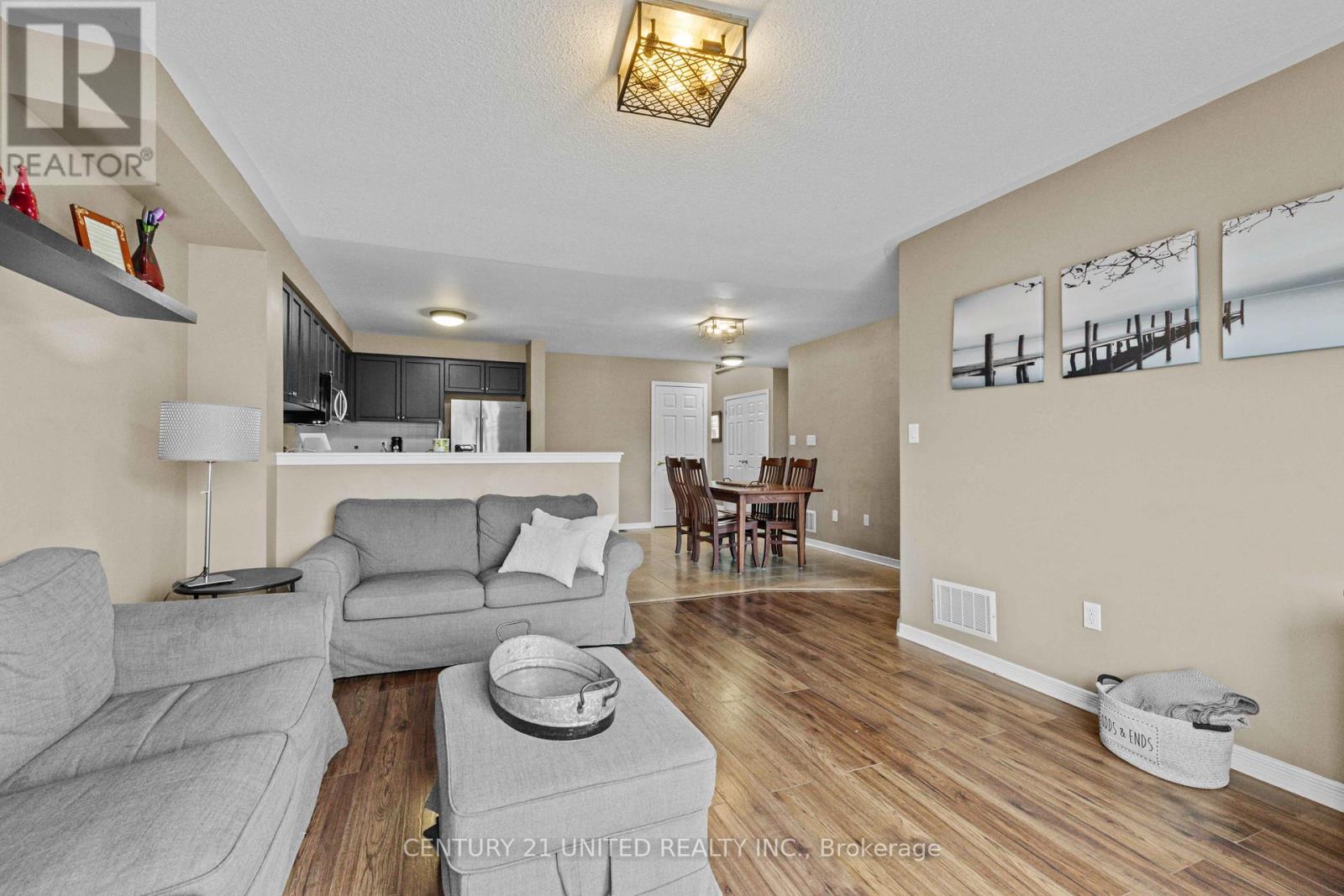 617 Tully Crescent, Peterborough, Ontario  K9K 0B1 - Photo 9 - X12875676