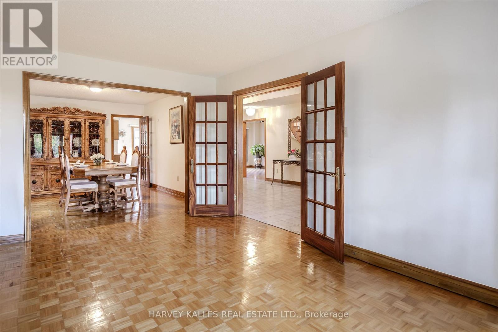 113 Cabaletta Crescent, Vaughan, Ontario  L4L 6L1 - Photo 7 - N12839702