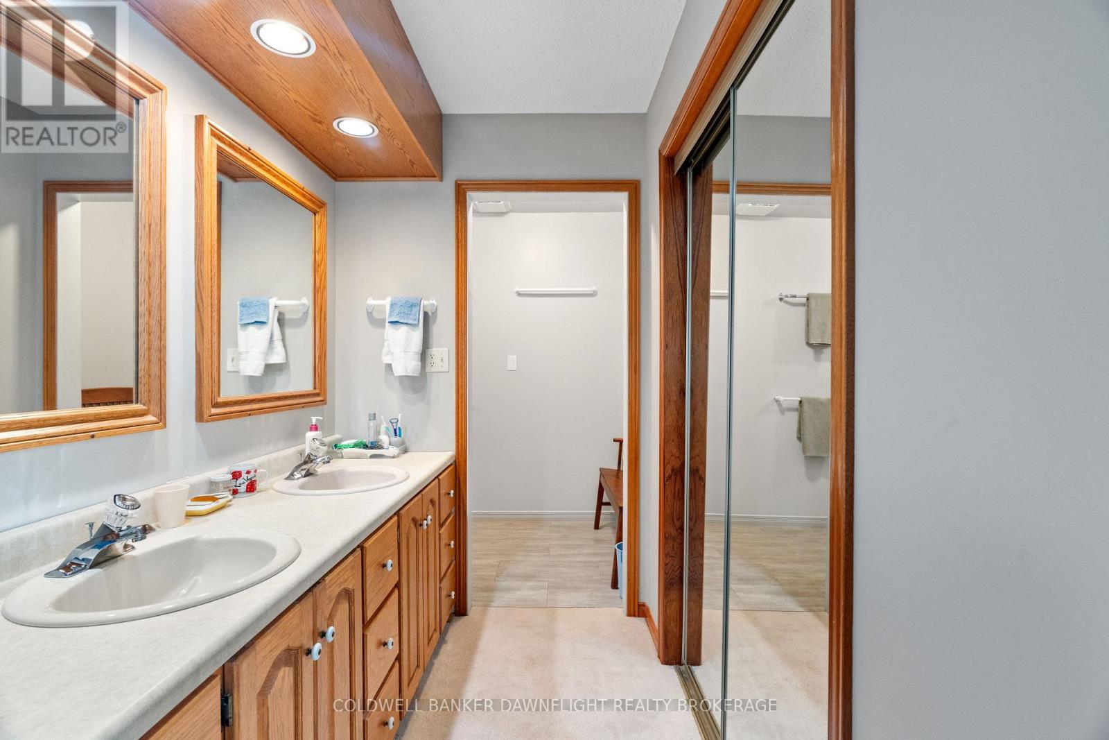 154 Gidley Street W, South Huron, Ontario  N0M 1S2 - Photo 20 - X12875256