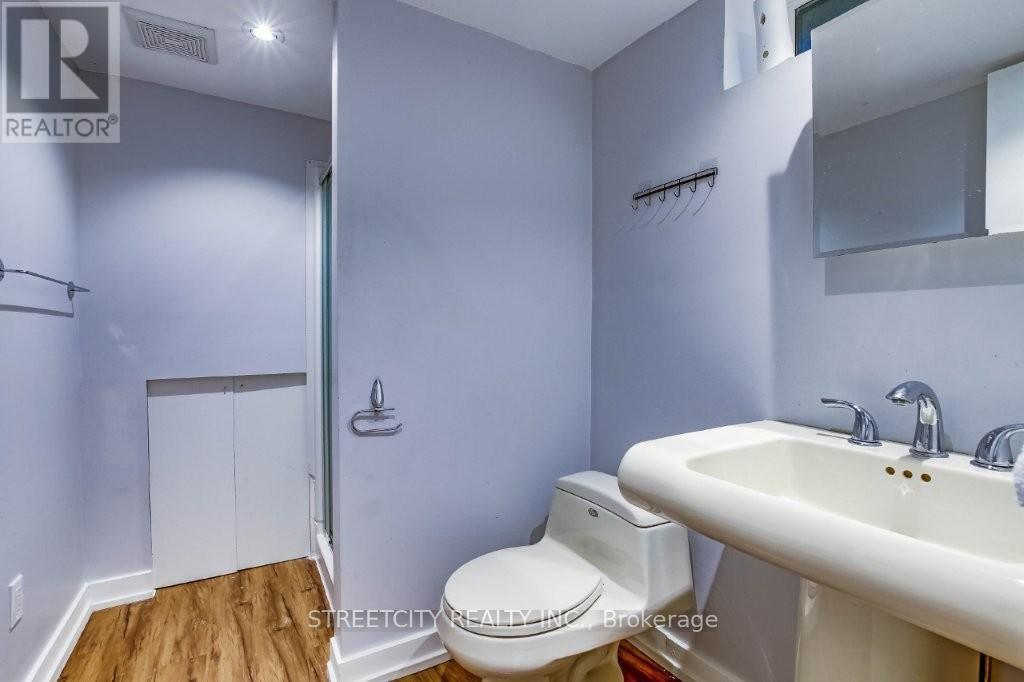 554 Leyton Crescent, London North, Ontario  N6G 1T3 - Photo 22 - X12875342