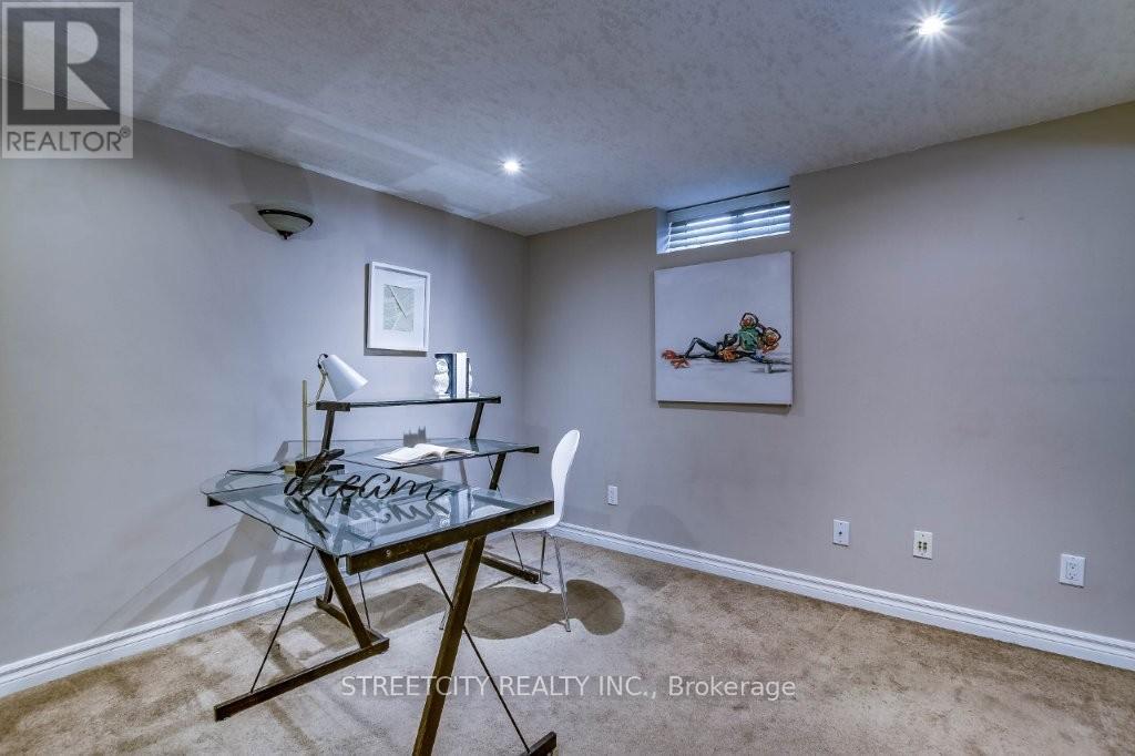 554 Leyton Crescent, London North, Ontario  N6G 1T3 - Photo 23 - X12875342