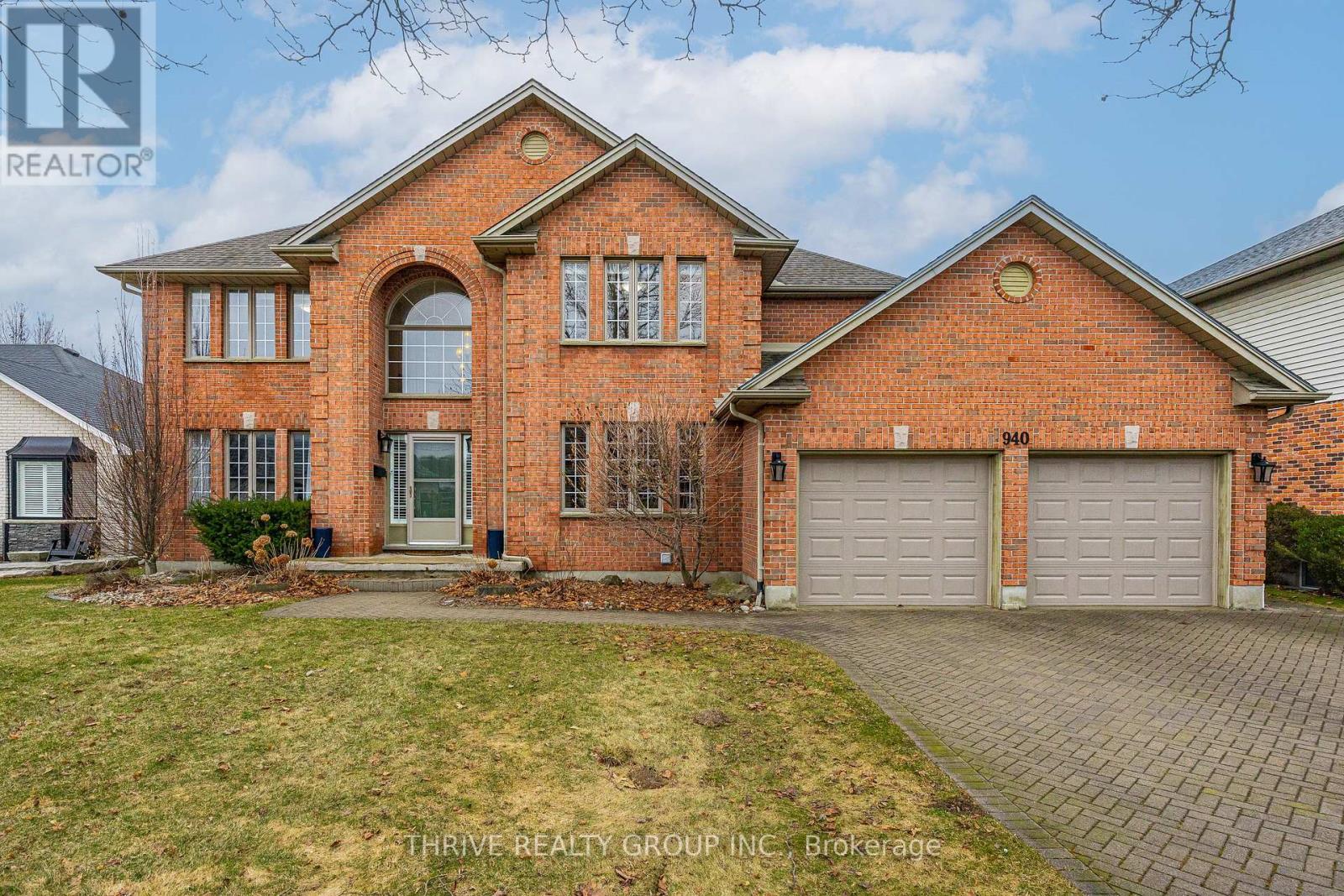 940 Manchester Road, London North, Ontario  N6H 5J1 - Photo 2 - X12875648
