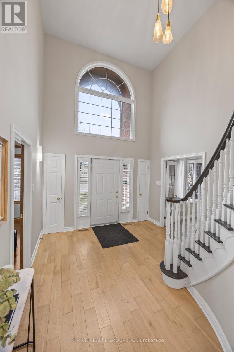 940 Manchester Road, London North, Ontario  N6H 5J1 - Photo 3 - X12875648