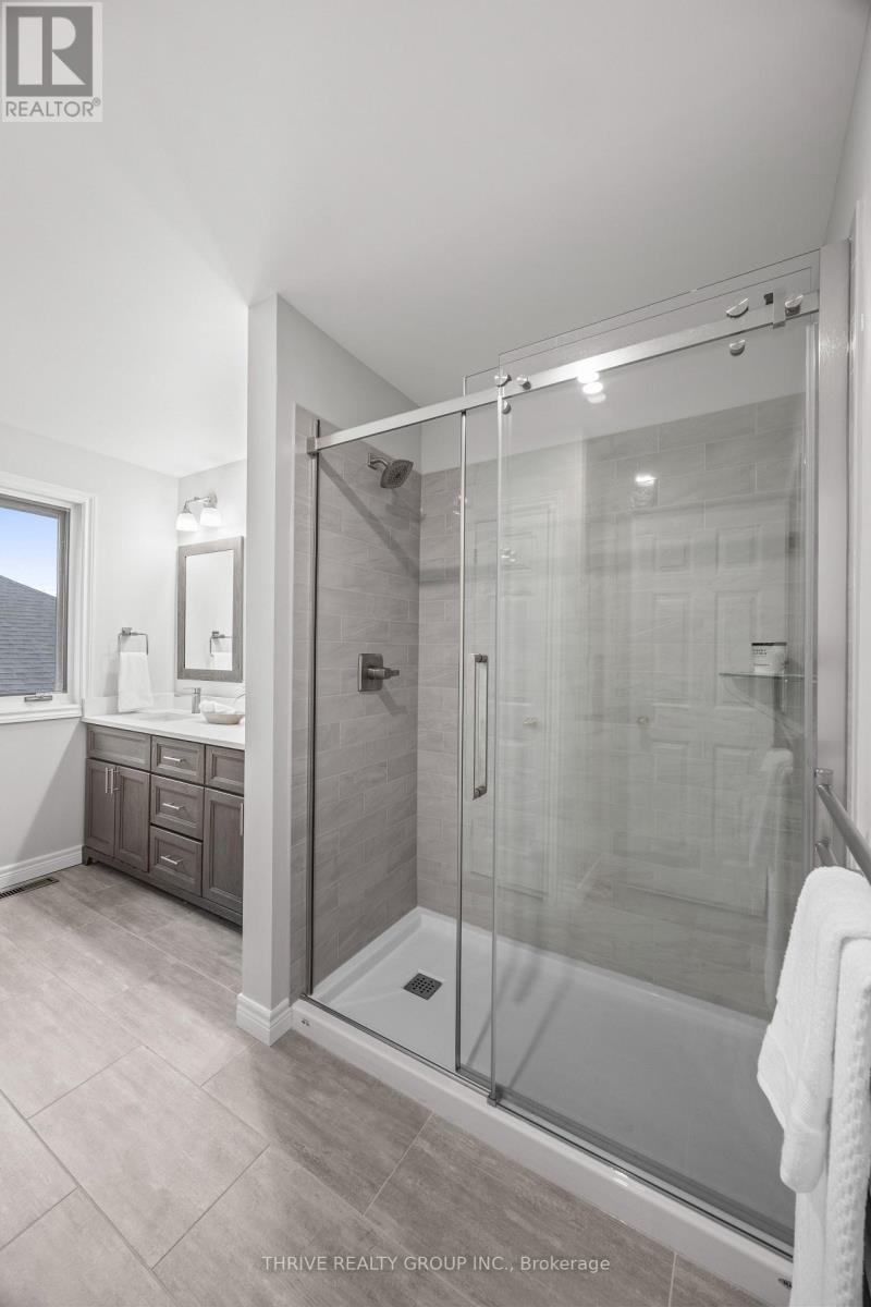 940 Manchester Road, London North, Ontario  N6H 5J1 - Photo 38 - X12875648