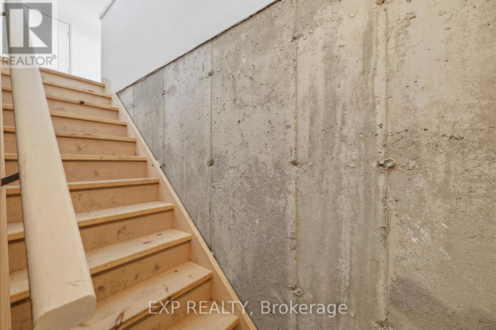 56 Optimist Drive, Southwold, Ontario  N5P 0G4 - Photo 45 - X12875678