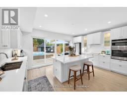 22 NINTH STREET, Toronto, Ontario