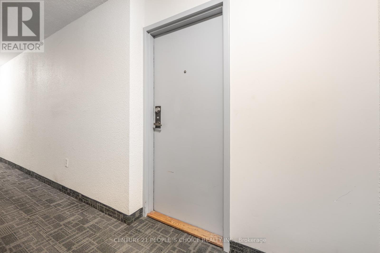 910 - 40 Panorama Court, Toronto (Mount Olive-Silverstone-Jamestown), Ontario  M9V 4M1 - Photo 12 - W12867508