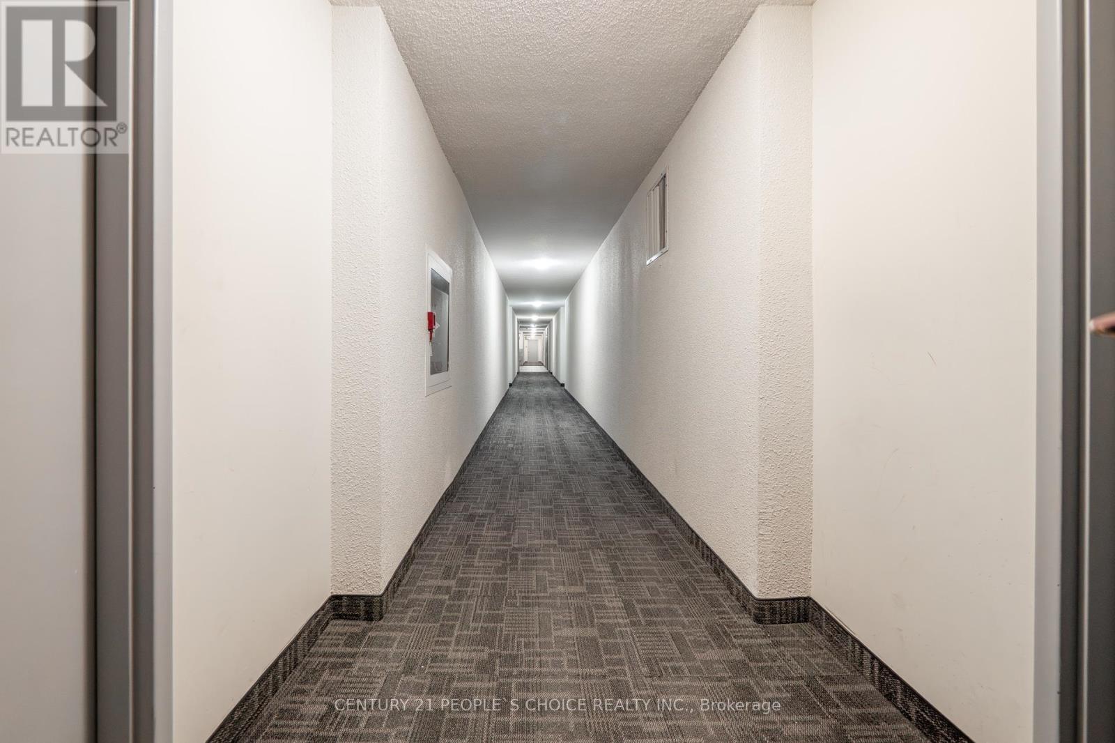 910 - 40 Panorama Court, Toronto (Mount Olive-Silverstone-Jamestown), Ontario  M9V 4M1 - Photo 11 - W12867508