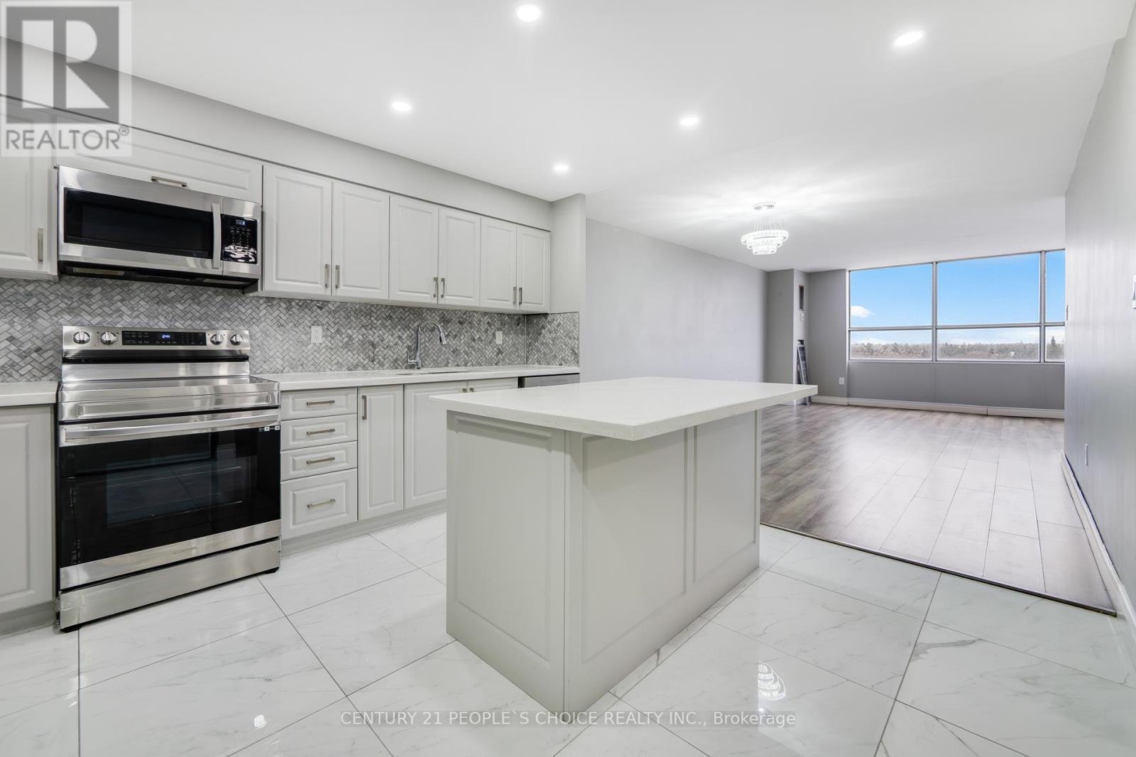 910 - 40 Panorama Court, Toronto (Mount Olive-Silverstone-Jamestown), Ontario  M9V 4M1 - Photo 14 - W12867508