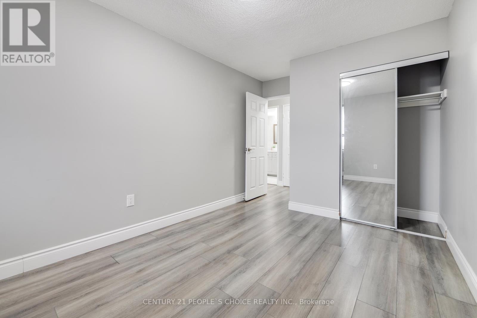 910 - 40 Panorama Court, Toronto (Mount Olive-Silverstone-Jamestown), Ontario  M9V 4M1 - Photo 33 - W12867508