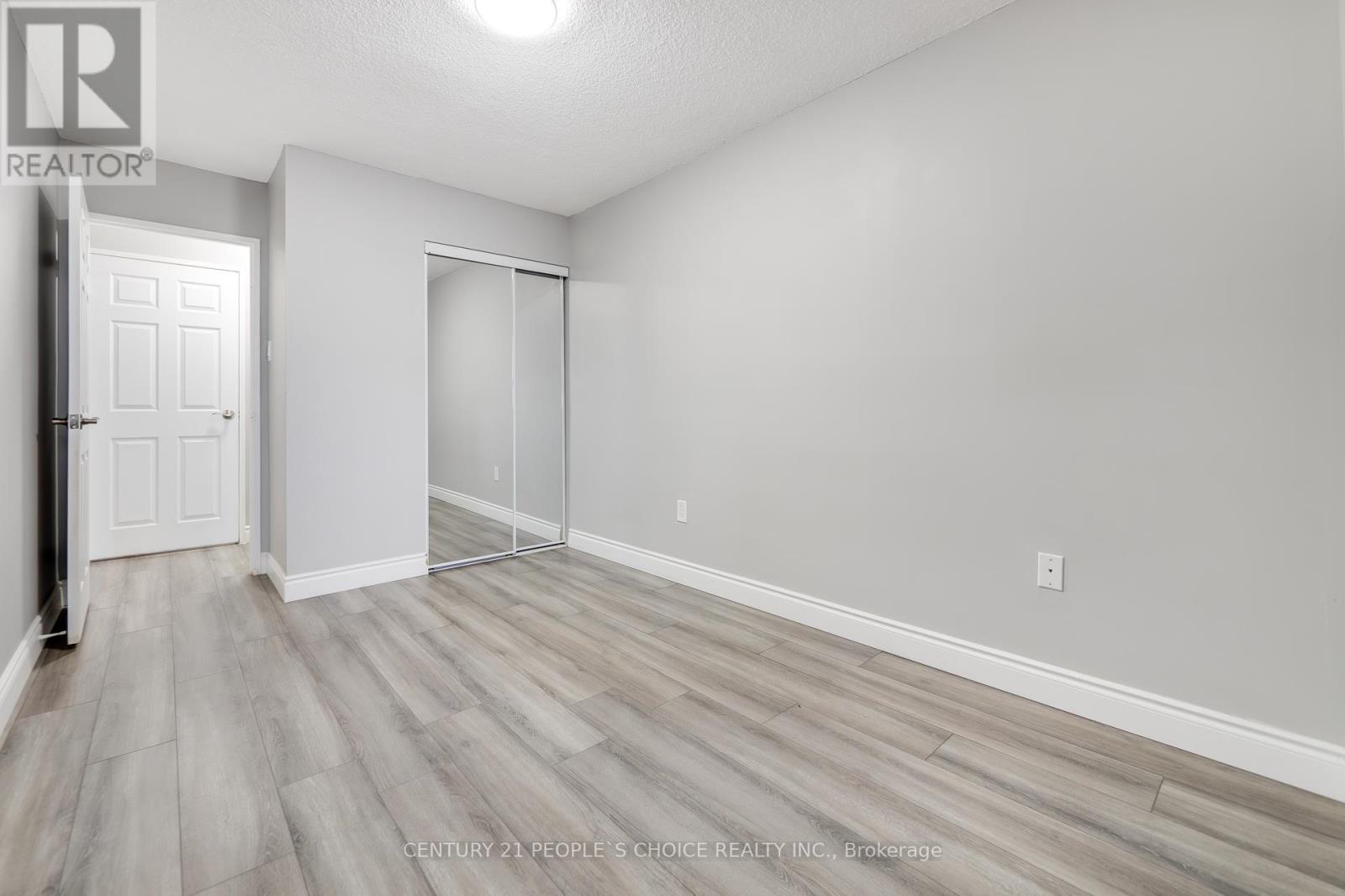 910 - 40 Panorama Court, Toronto (Mount Olive-Silverstone-Jamestown), Ontario  M9V 4M1 - Photo 32 - W12867508