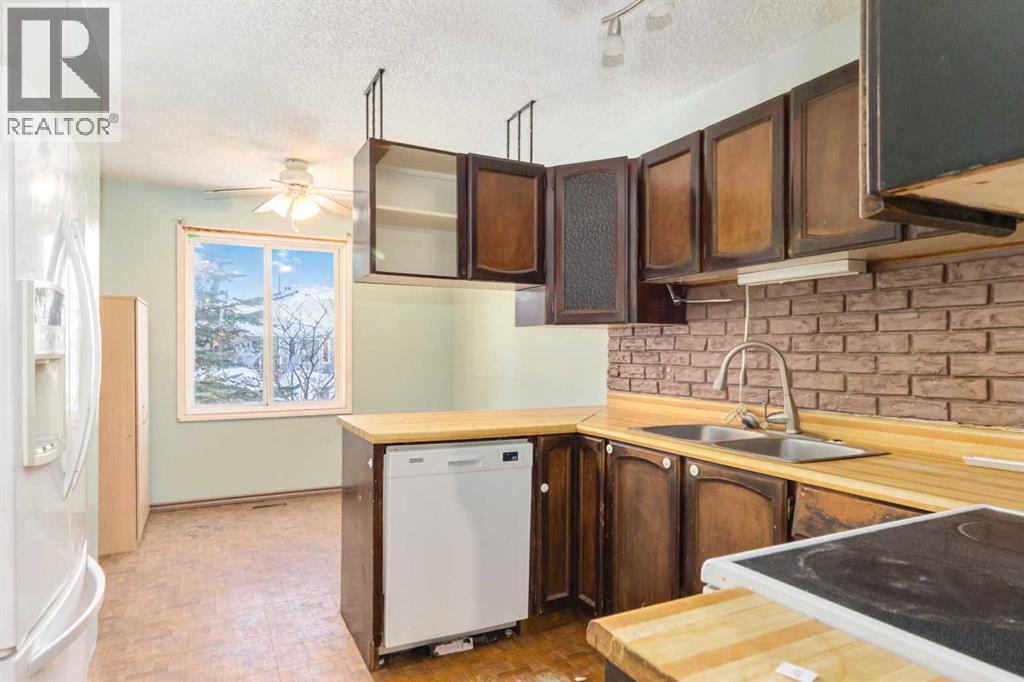 114 Bird Crescent, Fort Mcmurray, Alberta  T9H 4T2 - Photo 10 - A2292684