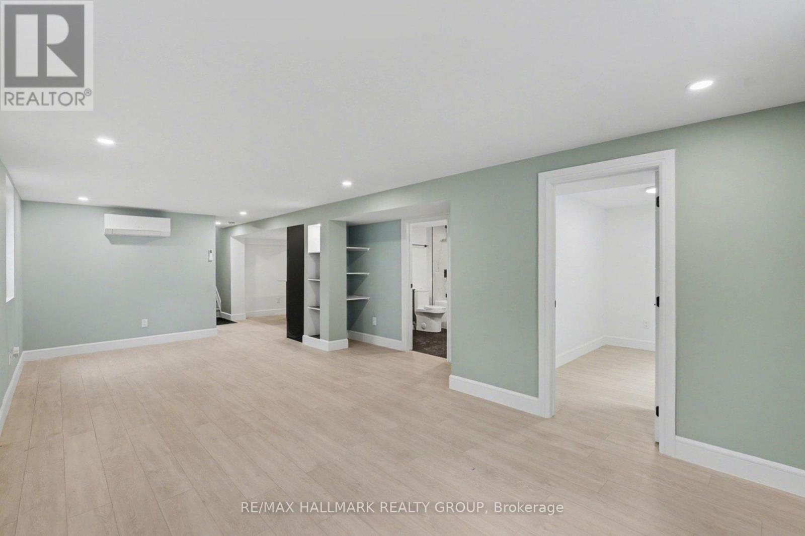 2 - 52 Glenridge Road, Ottawa, Ontario  K2G 2Z7 - Photo 6 - X12875198