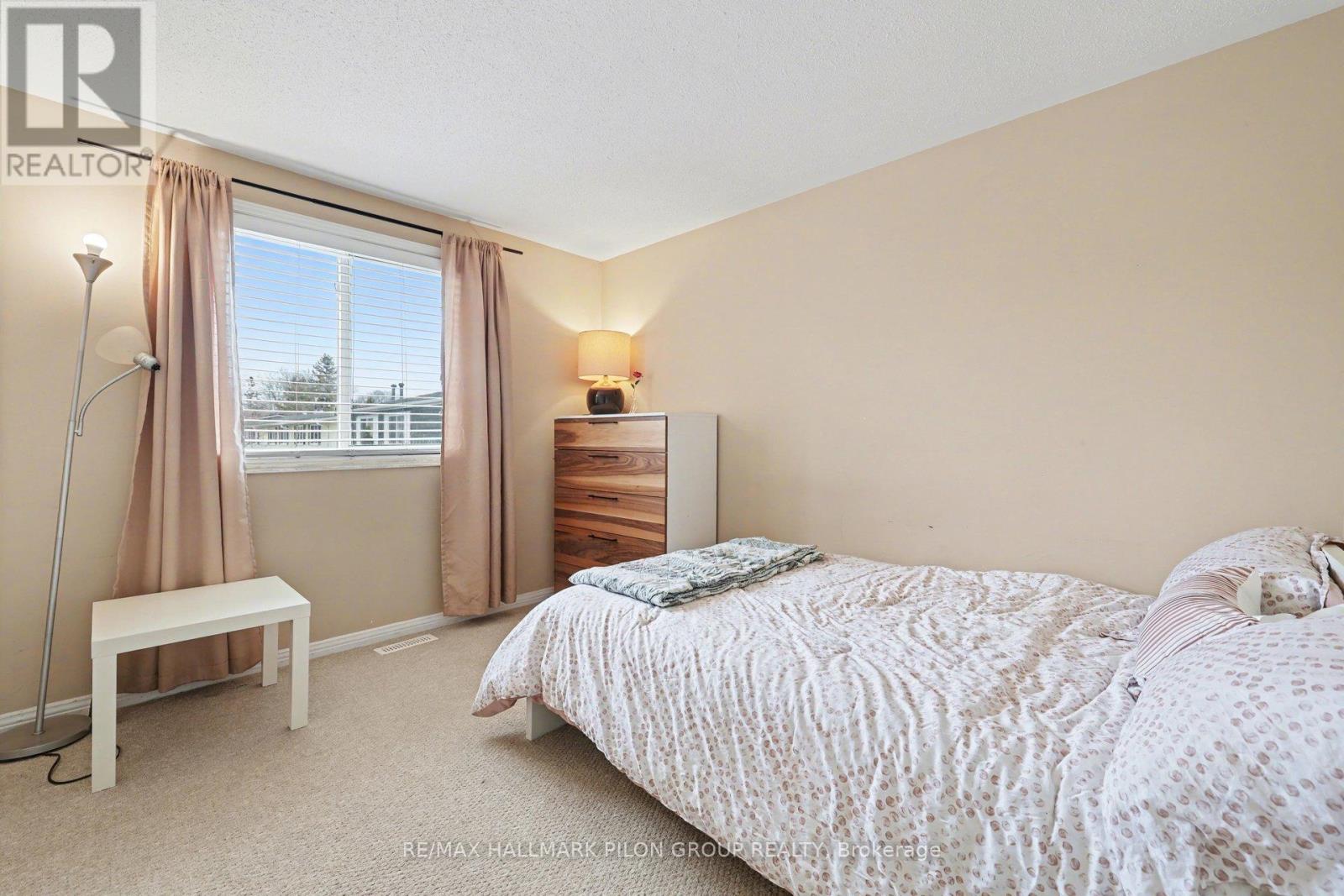 C - 1540 Beaverpond Drive, Ottawa, Ontario  K1B 3R9 - Photo 11 - X12875690