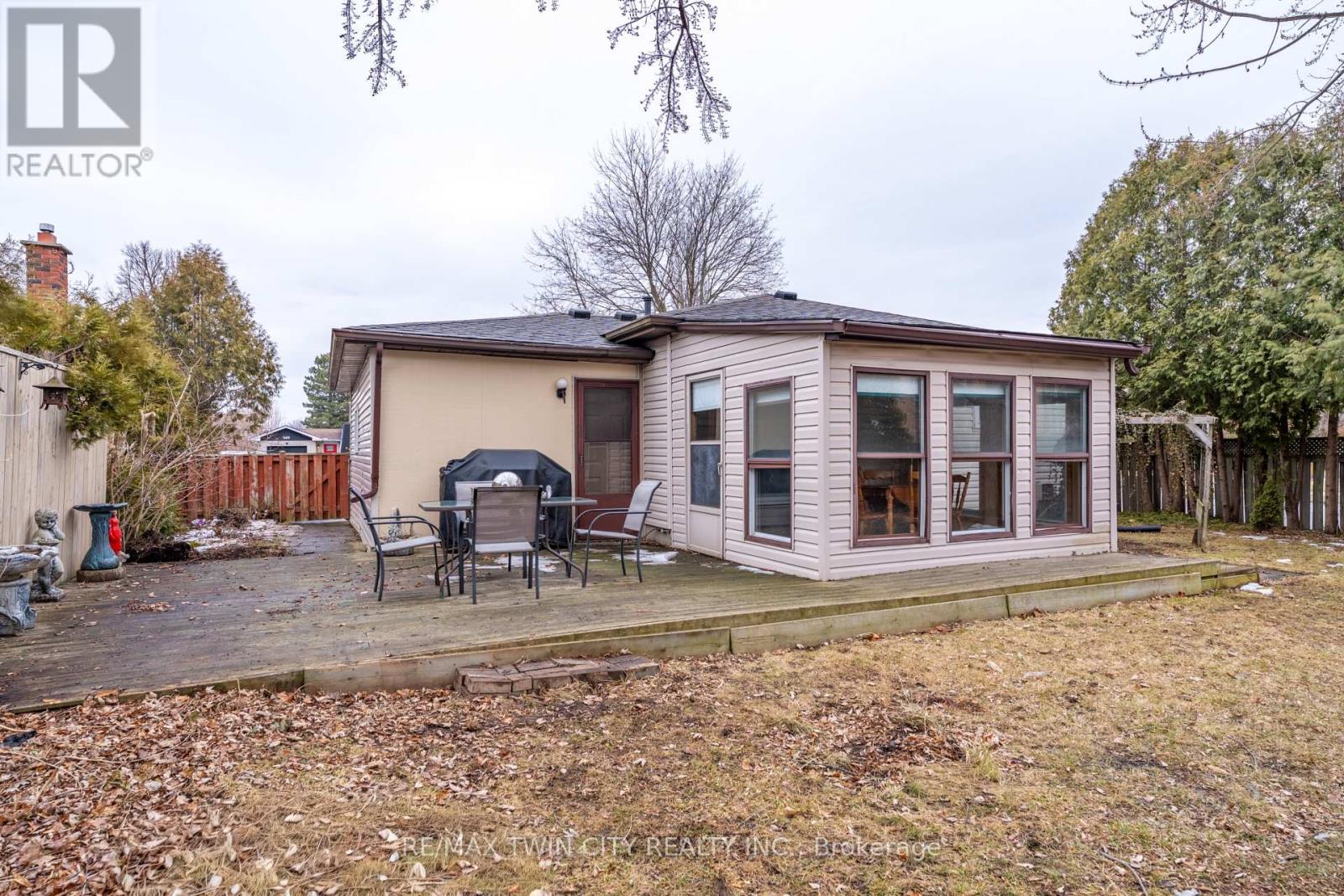 390 Brantwood Park Road, Brantford, Ontario  N3P 1K7 - Photo 43 - X12866062