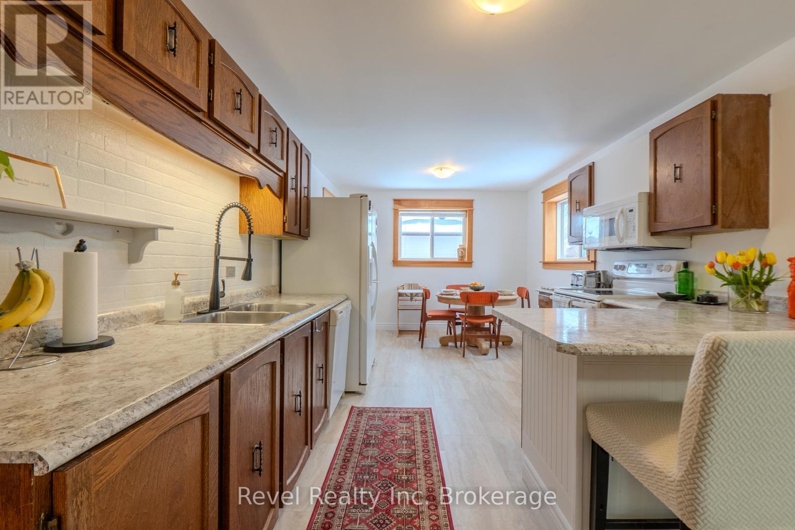 858 Airport Road, North Bay, Ontario  P1C 1A2 - Photo 15 - X12875288