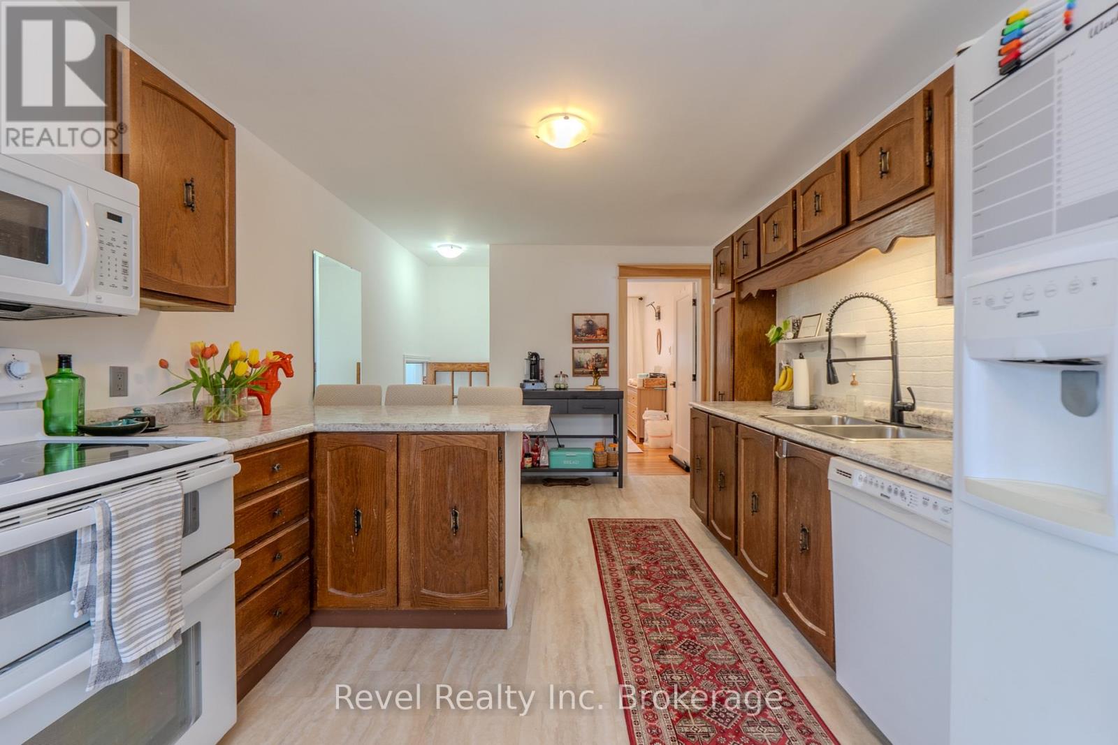 858 Airport Road, North Bay, Ontario  P1C 1A2 - Photo 17 - X12875288