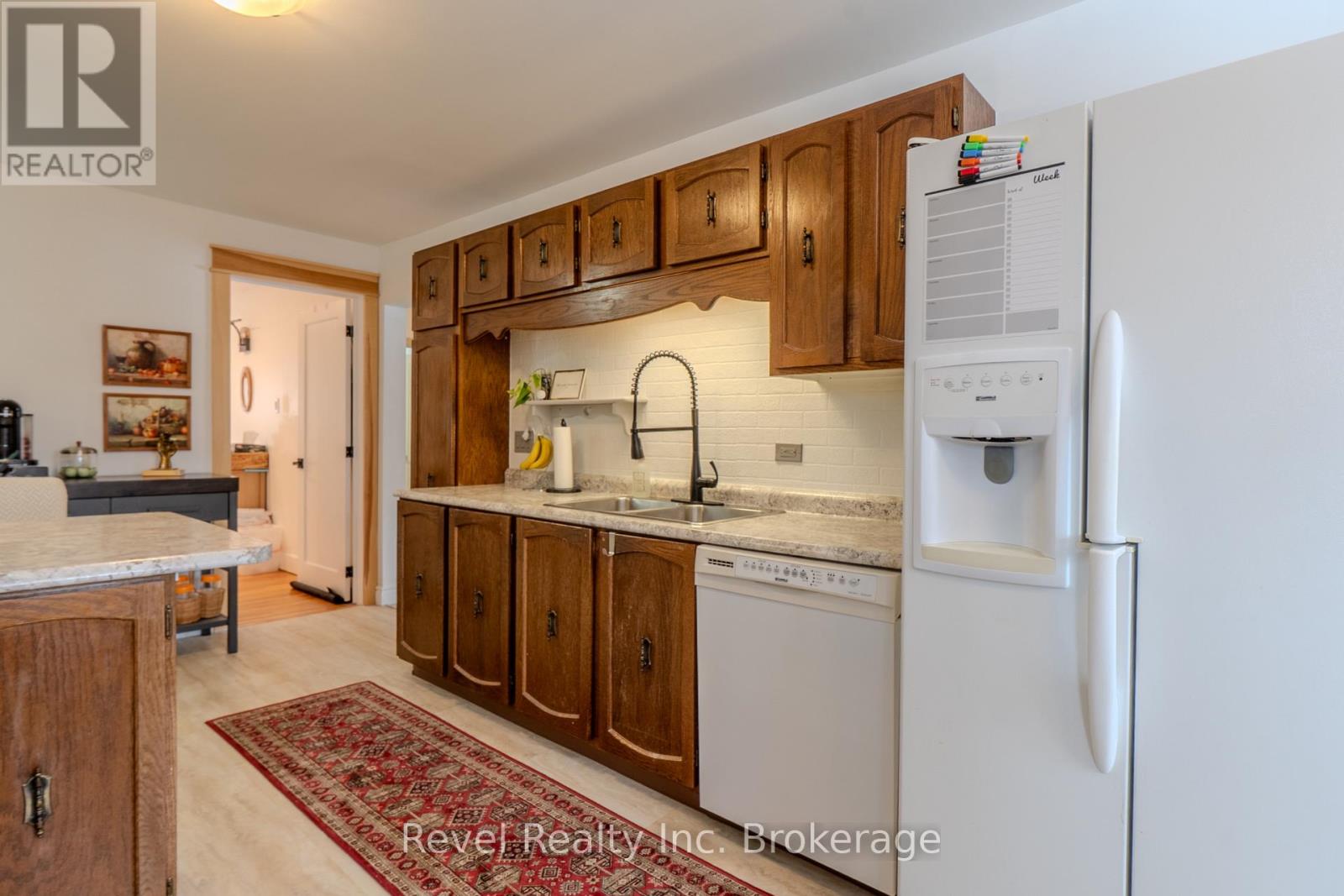 858 Airport Road, North Bay, Ontario  P1C 1A2 - Photo 18 - X12875288